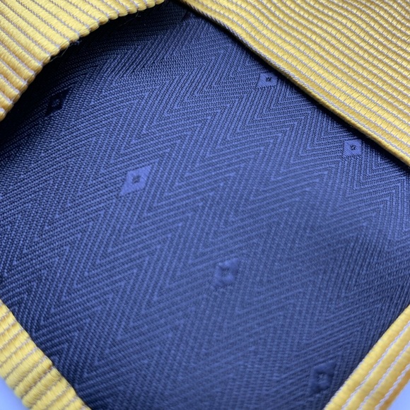 Bruno Pirttelli Roma gold men’s tie - Picture 5 of 7